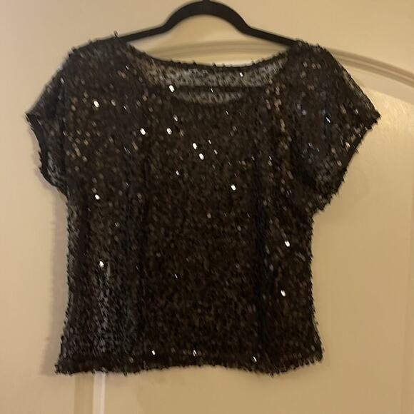 Top sheer black with sequins 18” long 38” bust size medium - Picture 2 of 2